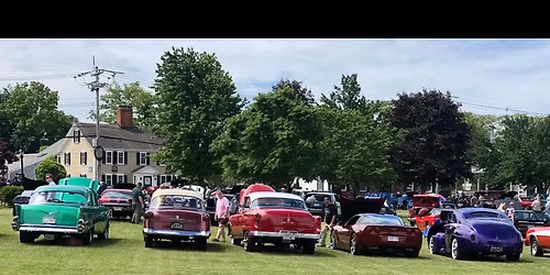 Tuesday Cruise Night