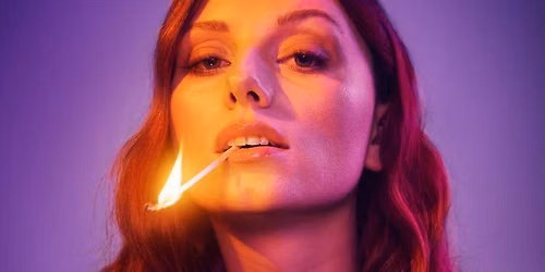 Lara Ermer \u2013 Leicht entflammbar