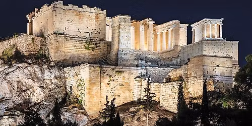 \u039e\u03b5\u03bd\u03b1\u03b3\u03b9\u03ba\u03cc\u03c2 \u03c0\u03b5\u03c1\u03af\u03c0\u03b1\u03c4\u03bf\u03c2 \u03ba\u03ac\u03c4\u03c9 \u03b1\u03c0\u03cc \u03c4\u03b7\u03bd \u0391\u03ba\u03c1\u03cc\u03c0\u03bf\u03bb\u03b7