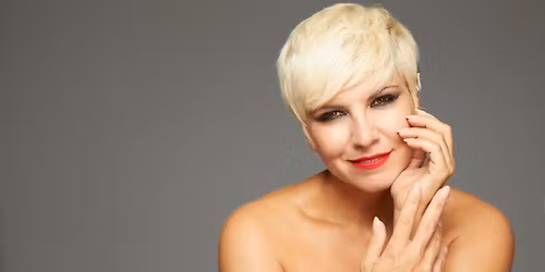 PASI\u00d3N ALMOD\u00d3VAR EN EL TEATRO DE LA MAESTRANZA DE SEVILLA.