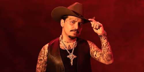 LAST VIP UPGRADES CHRISTIAN NODAL LIVE IN LAREDO!