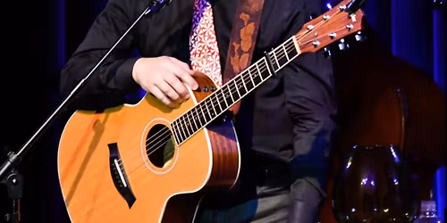 It's A Tony Starlight Christmas