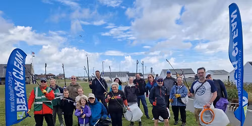 Xmas Walmer Beach Clean