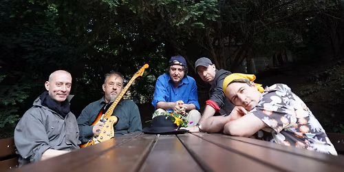 Cafe Medrano: Perfect Day