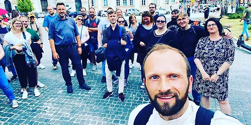 Altstadt & Mehr mit Antek & Tomek | Stadtf\u00fchrung in Warschau