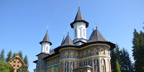 Cetatea Neamt, Manastirea Neamt, Manastirea  Agapia, Manastirea Varatec, Humulesti, Iasi