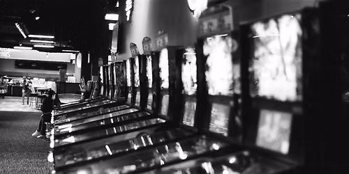 Stern Army @ Round 1 hosted by Long Island Pinball Society