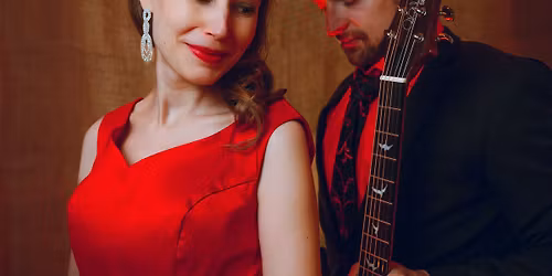 Joulun valoa - Eva Vikman & Teemu R\u00e4m\u00f6