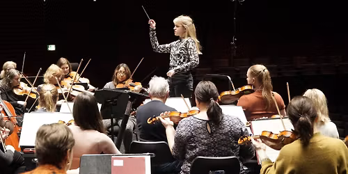 Hlj\u00f3msveitarstj\u00f3raakadem\u00edan - opnir h\u00e1degist\u00f3nleikar