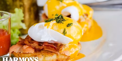 Be The Eggs To My Benny: Crabby Christmas