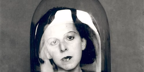 New date: A close reading of Claude Cahun and Marcel Moore