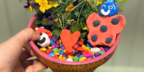 Children\u2019s Mini Summer Gardens: For Children age 5+ 