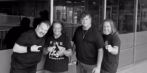 racoons bar and grill 