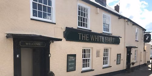 Great Western Morris dances at the White Hart, Woodbury