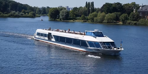 Schifffahrt ins Blaue