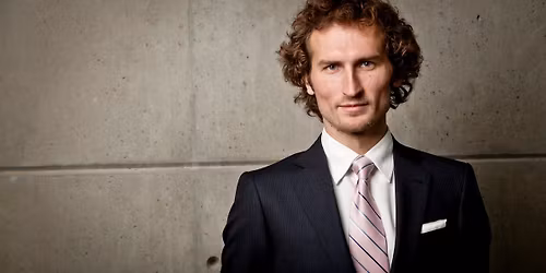 Detroit Symphony Orchestra: Lucas Waldin - Love Actually In Concert