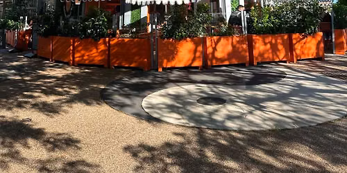 Sundale - Meriton precinct, Southport 