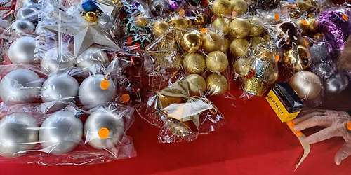 SAM Charity Shop Festive Decoration Sale