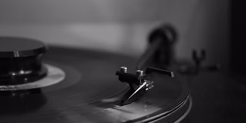 Vinyl Club @The Royal Oak Moorhouse