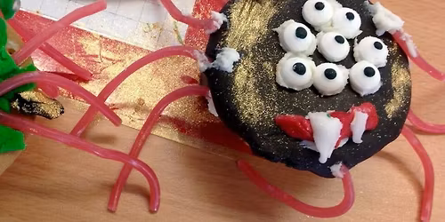 Creepy Corinium Cupcakes