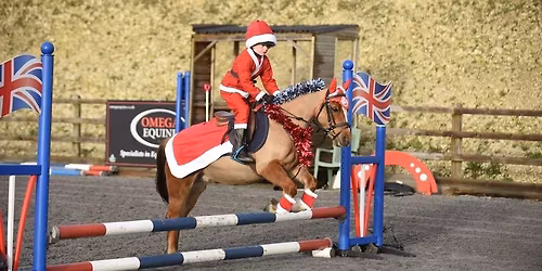 Pyecombe Xmas Indoor Fun Showing & Outdoor Unaffiliated Jumping Show