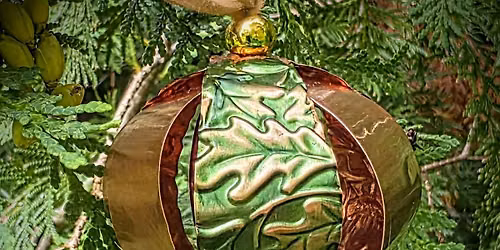 Copper class - ornament at The Vineyard at Hershey