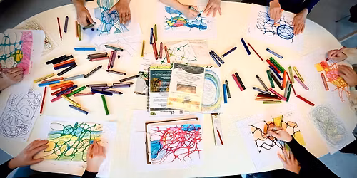 Meditativ teckning p\u00e5 R\u00e5dhuset