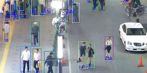 \u010c\u00edna t\u011b sleduje | Jeden sv\u011bt Zl\u00edn 2026