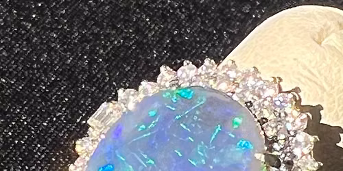 All Facets Gemological- Treasures from the Past, Estate Event
