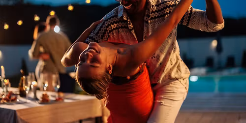 Andrzejkowy wiecz\u00f3r z ta\u0144cem towarzyskim oraz latino