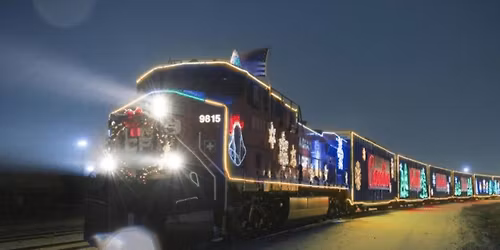 CPKC Holiday Train rolls into Wabasha!