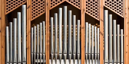 Obiski kraljice - \u00bbNevidne niti\u00ab \/ Visits from the queen - \u00bbInvisible Threads\u00ab