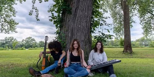 Live At The Bay: Trillium Groove