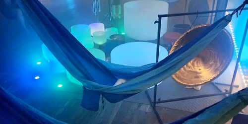 Meditation In Levitation - A Floating Sound Bath