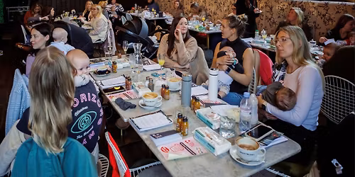 Christmas Mum + Baby Brunch with FREE SWIM lessons + bookable christmas shoots