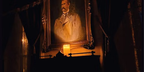 Spooky Candlelight Tours