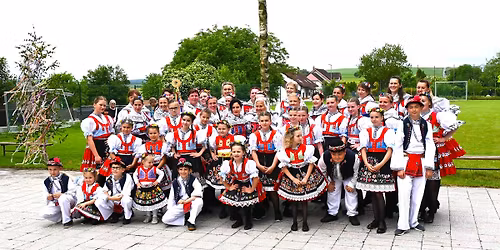 BABSK\u00c9 a D\u011aTSK\u00c9 HODY v OSTROVA\u010cIC\u00cdCH