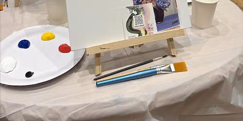 Sip + paint @ The Old Cottage