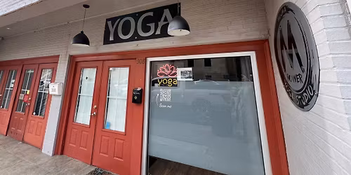 Sunday Morning Vinyasa Flow w\/ Amy