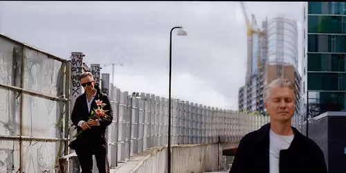 Blue Foundation \/ TRAIN