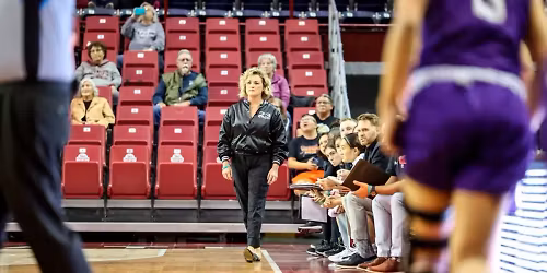 New Mexico Highlands Cowgirls at New Mexico State Aggies Womens Basketball