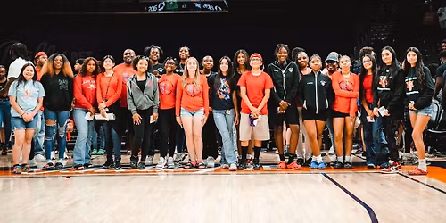 Phoenix Mercury at Portland Fire at Moda Center
