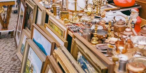 Rommelmarkt Kermisweekend Vuurtorenwijk