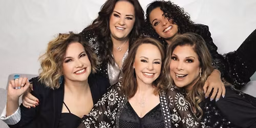 Pandora and Flan at Houston Arena Theatre