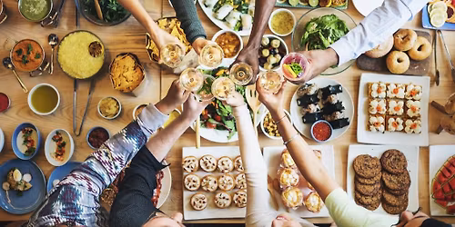 F\u00e6llesspisning i Sogneg\u00e5rden 