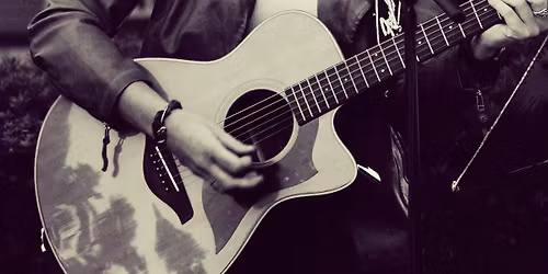 Natalie\u2019s back @ Pub 235!!! 