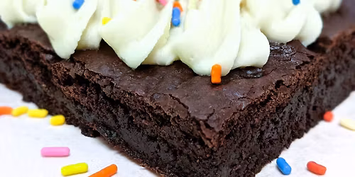 Sweet Stand - Mother's Day Weekend