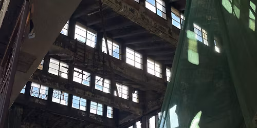 MI MIND EZ\u00c9RT J\u00d6TT\u00dcNK - csoportos ki\u00e1ll\u00edt\u00e1s