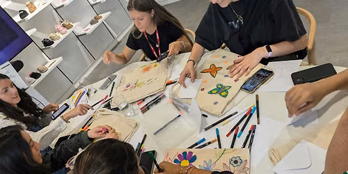 Community Volunteering - Creative Packing Day @ Oasis Camden