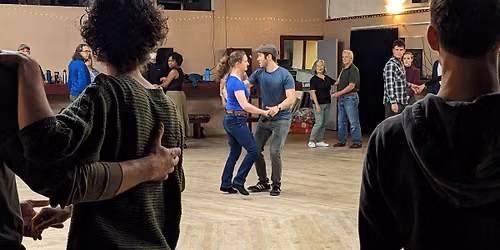Beginner 8-count Lindy Hop at Monday Night Swing